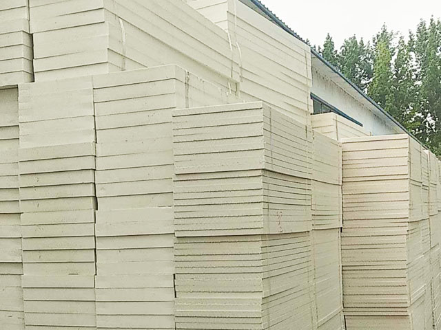 如何區分擠塑板和聚苯板？